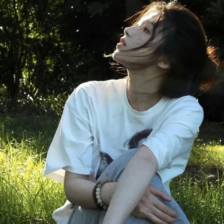 烈日灼人